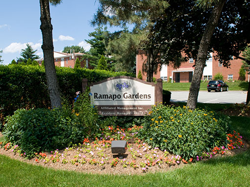 Ramapo Gardens