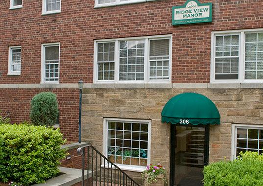 Ridge View Manor