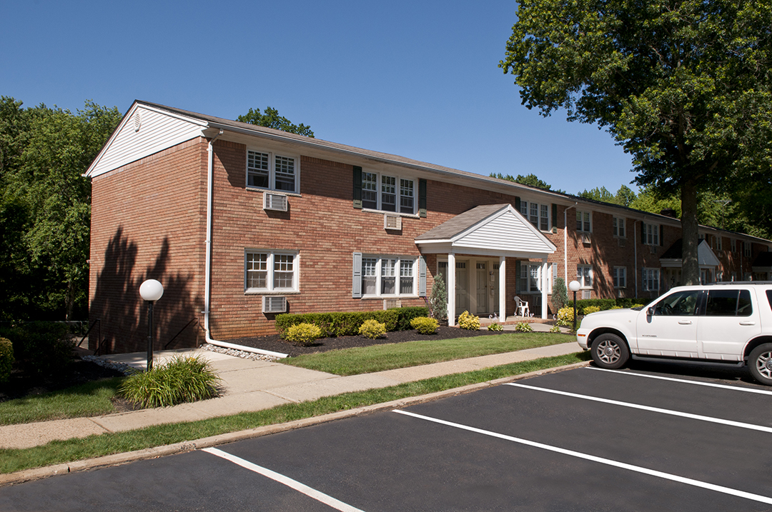 Exterior of Brookwood Apartments